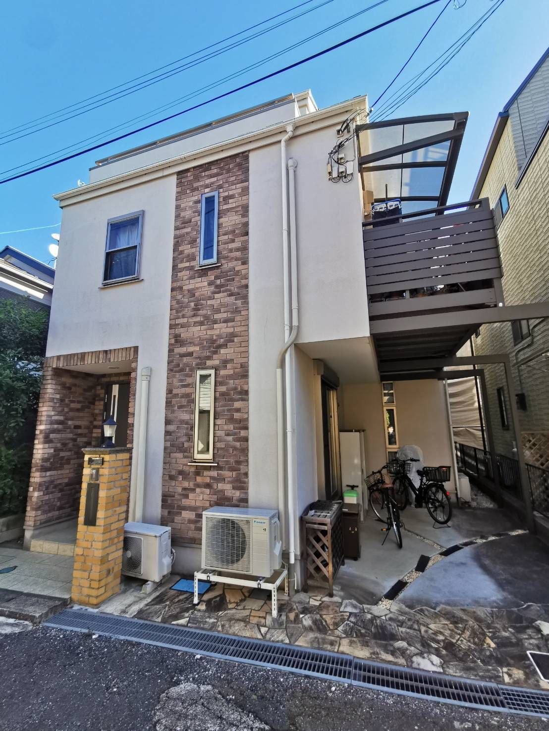 多摩区　外壁塗装　ラジカル