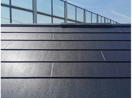 川崎市多摩区　屋根カバー工事　スーパーガルテクト　ガルバリウム鋼板