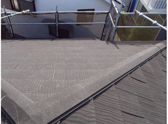 川崎市多摩区　スレートからスカイメタルルーフヘ　屋根カバー工事　ジンカリウム鋼板　リフォーム