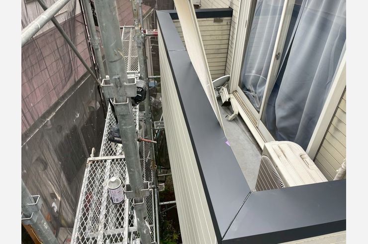 川崎市麻生区　ベランダ笠木及びパラペットサイディング補修工事　　リフォーム