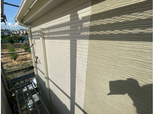 リフォーム　川崎市麻生区　外壁塗装工事　フッ素REVO1000-IR　アステックペイント　フッ素遮熱塗料　4度塗りトップコート仕上げ