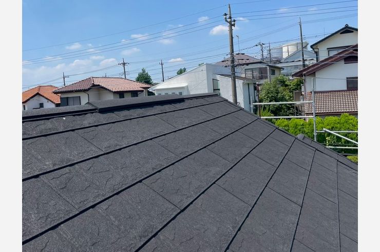 リフォーム　川崎市麻生区　スレートからスカイメタルルーフへ　屋根カバー工事　ジンカリウム鋼板