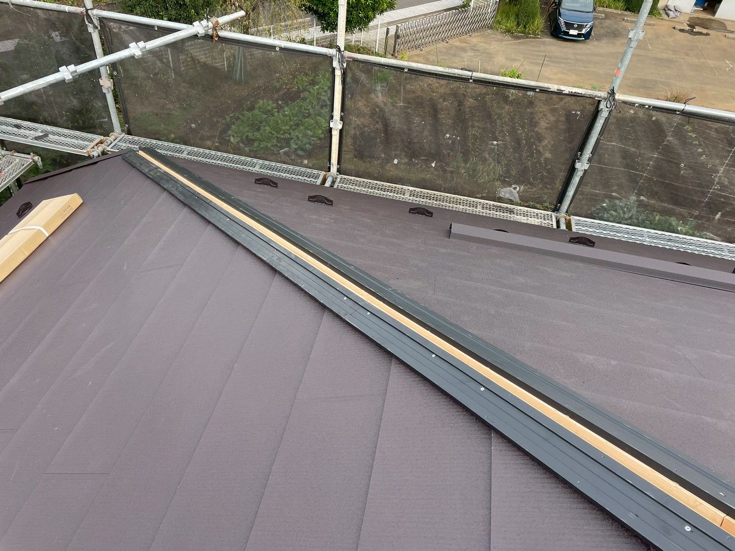 屋根　葺き替え　シルキーG２　棟板金　タフモック　樹脂　麻生区