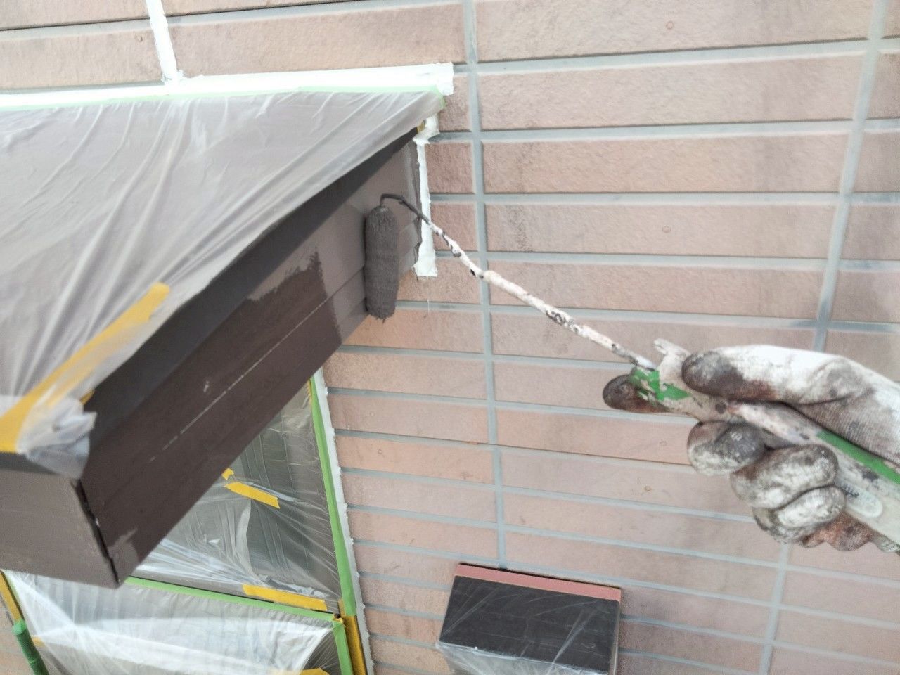 麻生区　外壁塗装　破風　エスケープレミアムNADシリコン　モカ