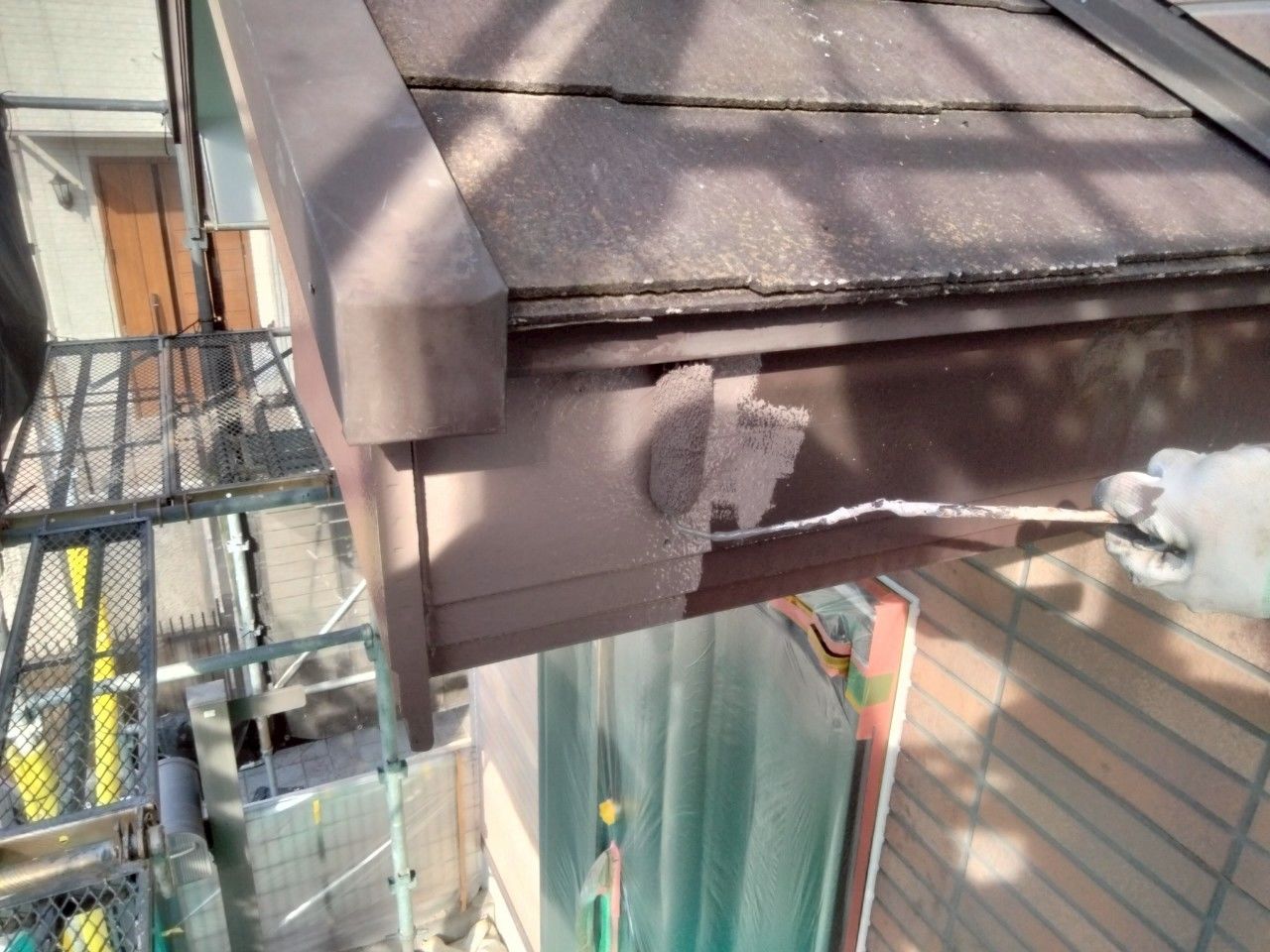 麻生区　外壁塗装　破風　エスケープレミアムNADシリコン　モカ