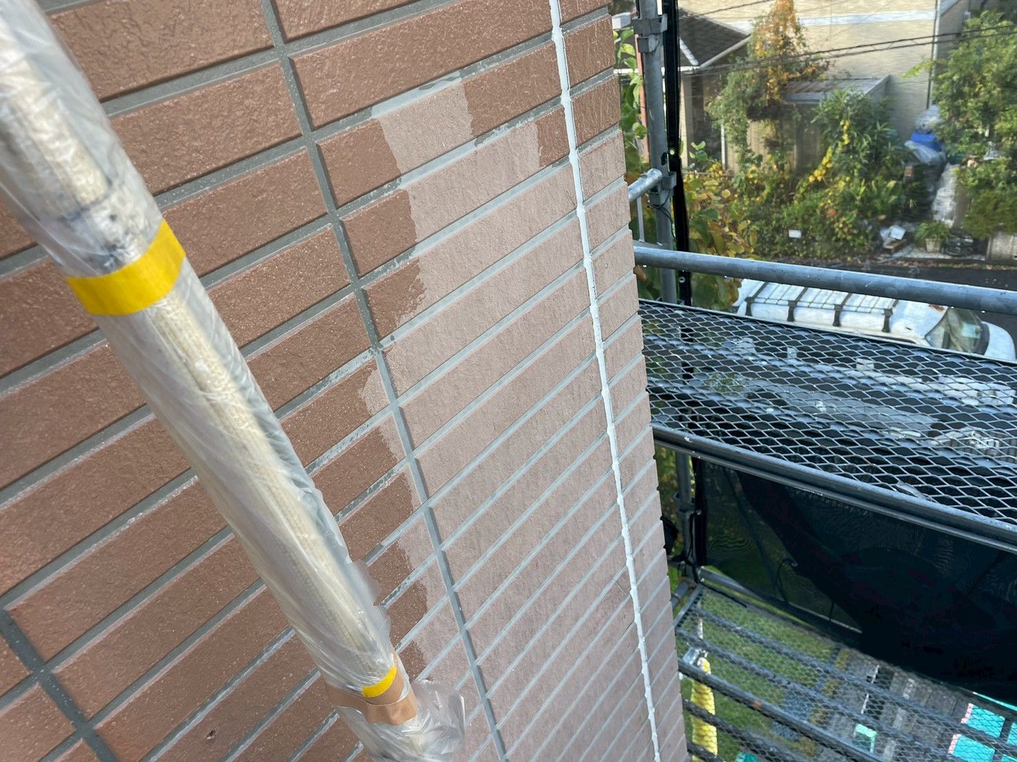 麻生区　外壁塗装　下塗り　サイディング　ローラー