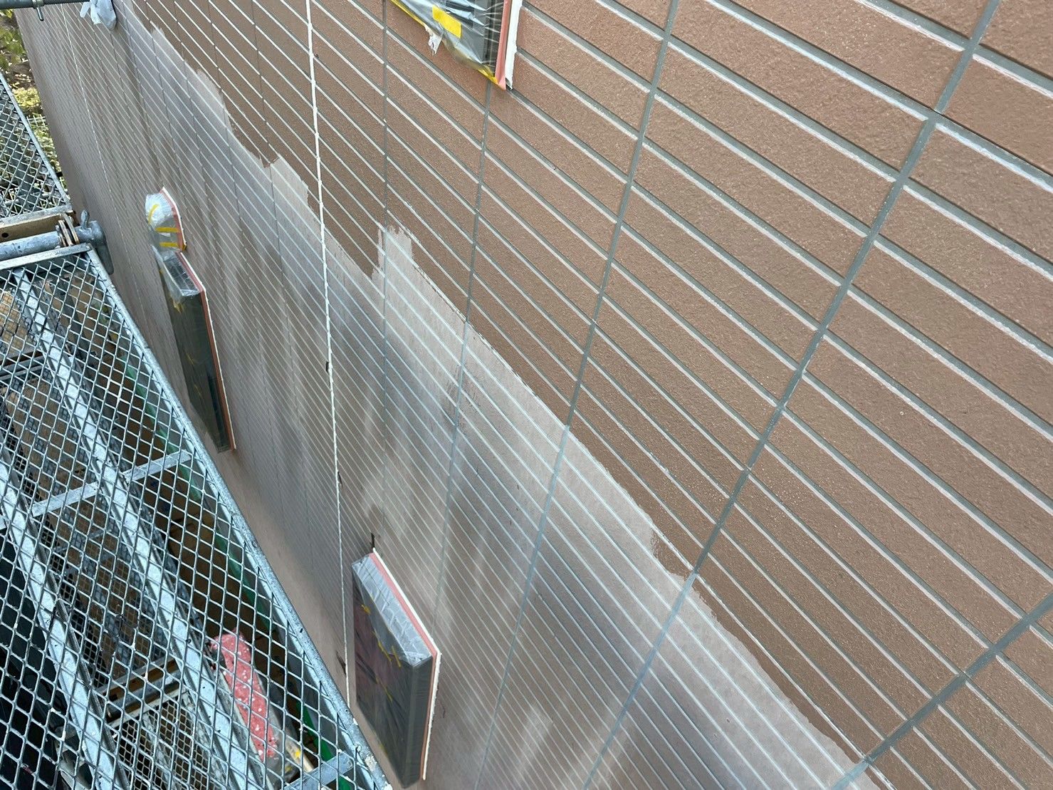 麻生区　外壁塗装　下塗り　サイディング　ローラー