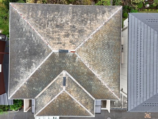 麻生区　屋根塗装　スレート　色褪せ　コケ　錆