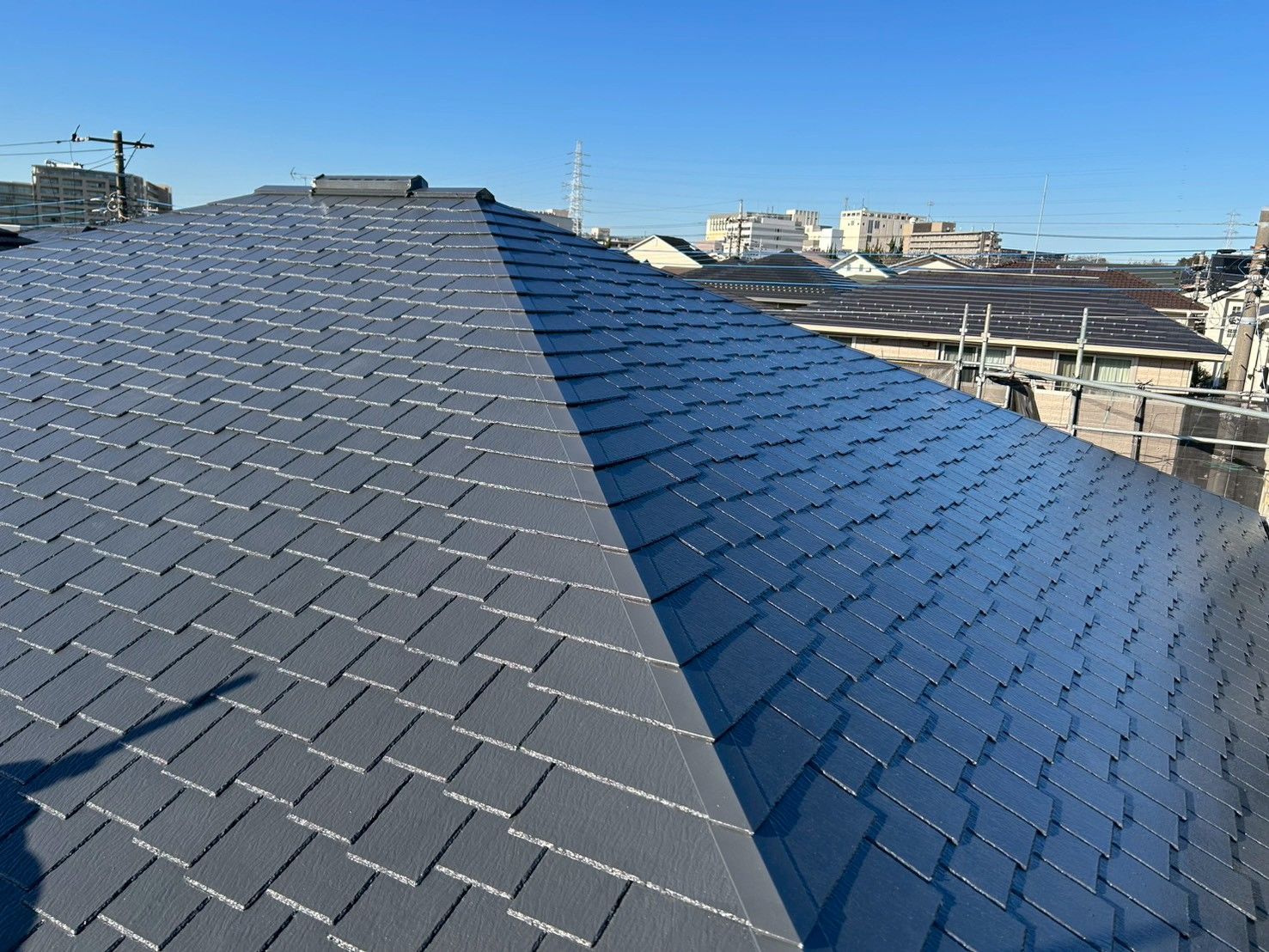 麻生区　屋根塗装　遮熱塗料　カーボンブラック