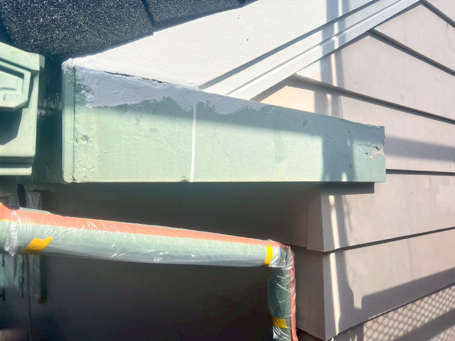 宮前区　外壁塗装　板金　補修　コーキング