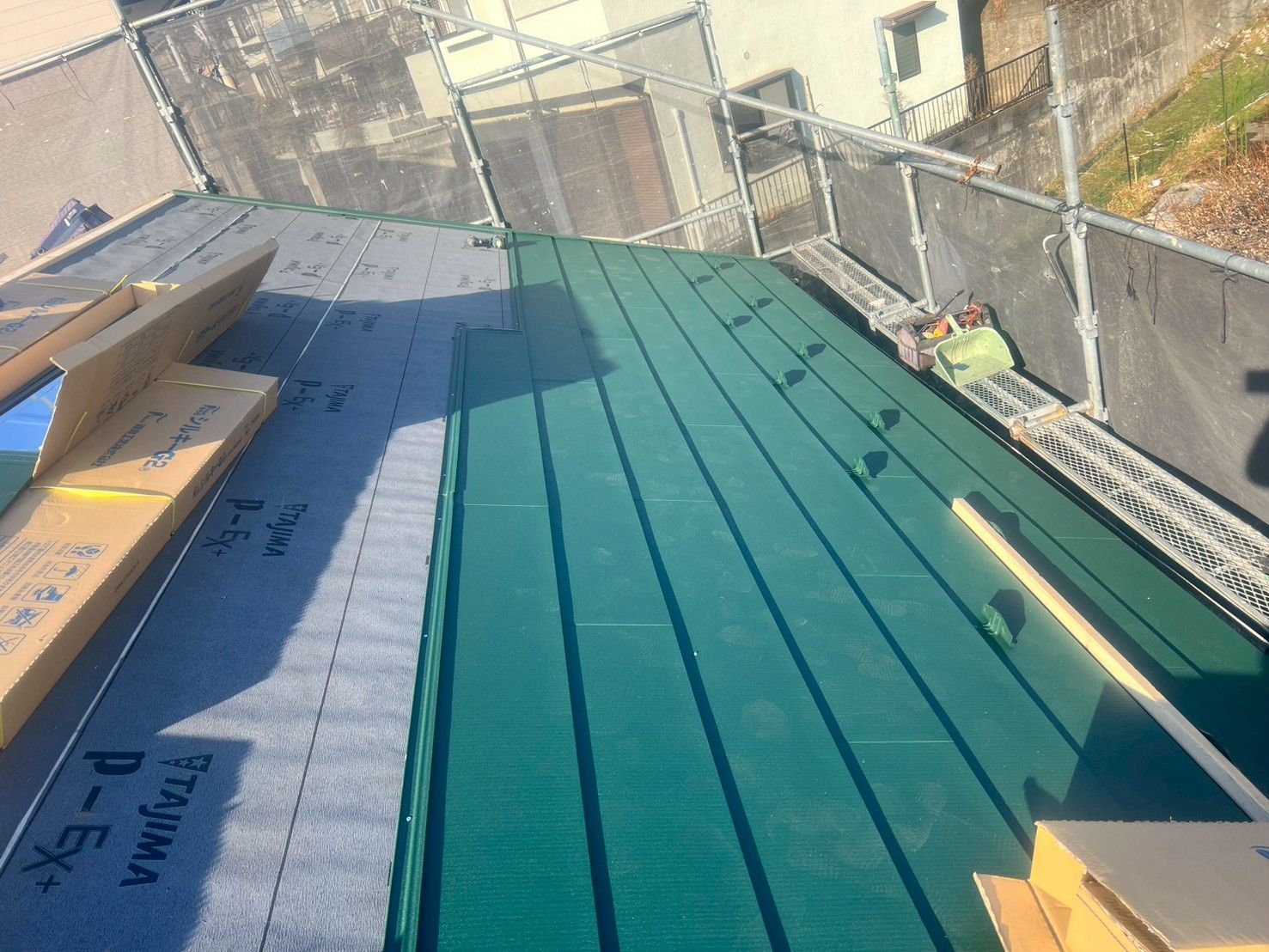 麻生区　屋根　葺き替え　シルキーG2　グリーン　ガルバリウム鋼板