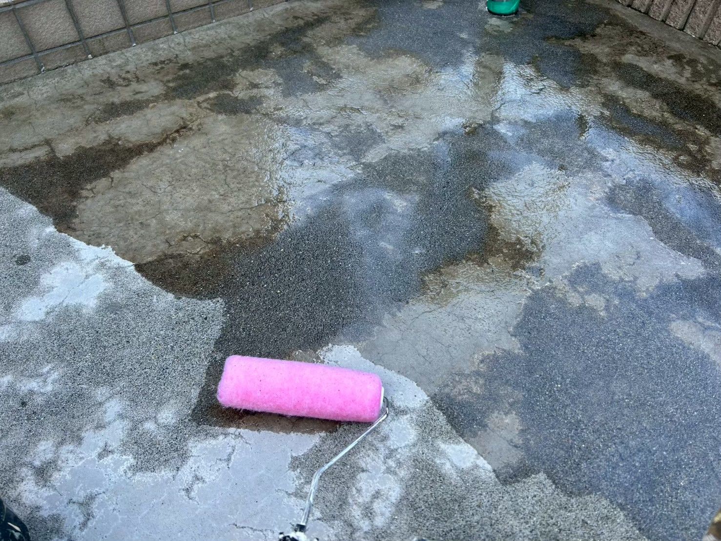 多摩区　コンクリート　塗装　ユータック