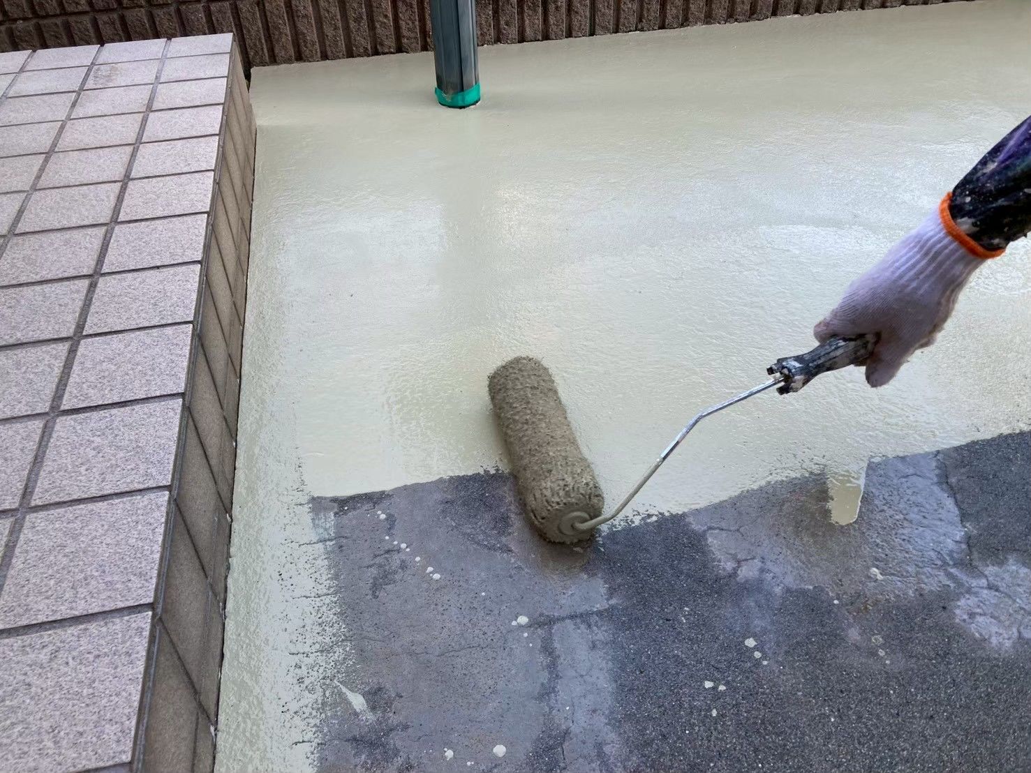多摩区　コンクリート　塗装　ユータック